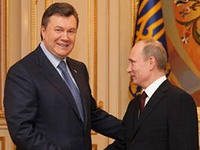 Янукович и Путин наконец-то нашли тему для переговоров. Если бы не Пасха, так и не поговорили бы